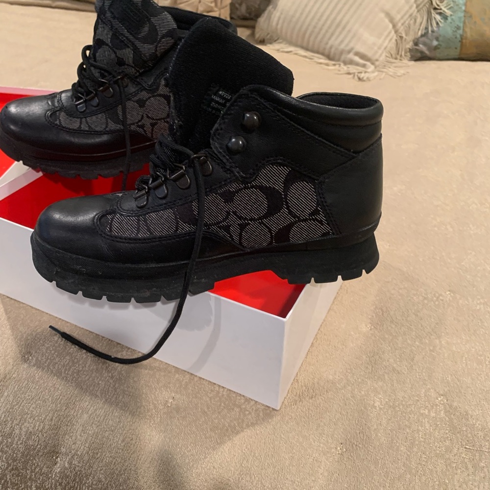 Coach boot/hiking